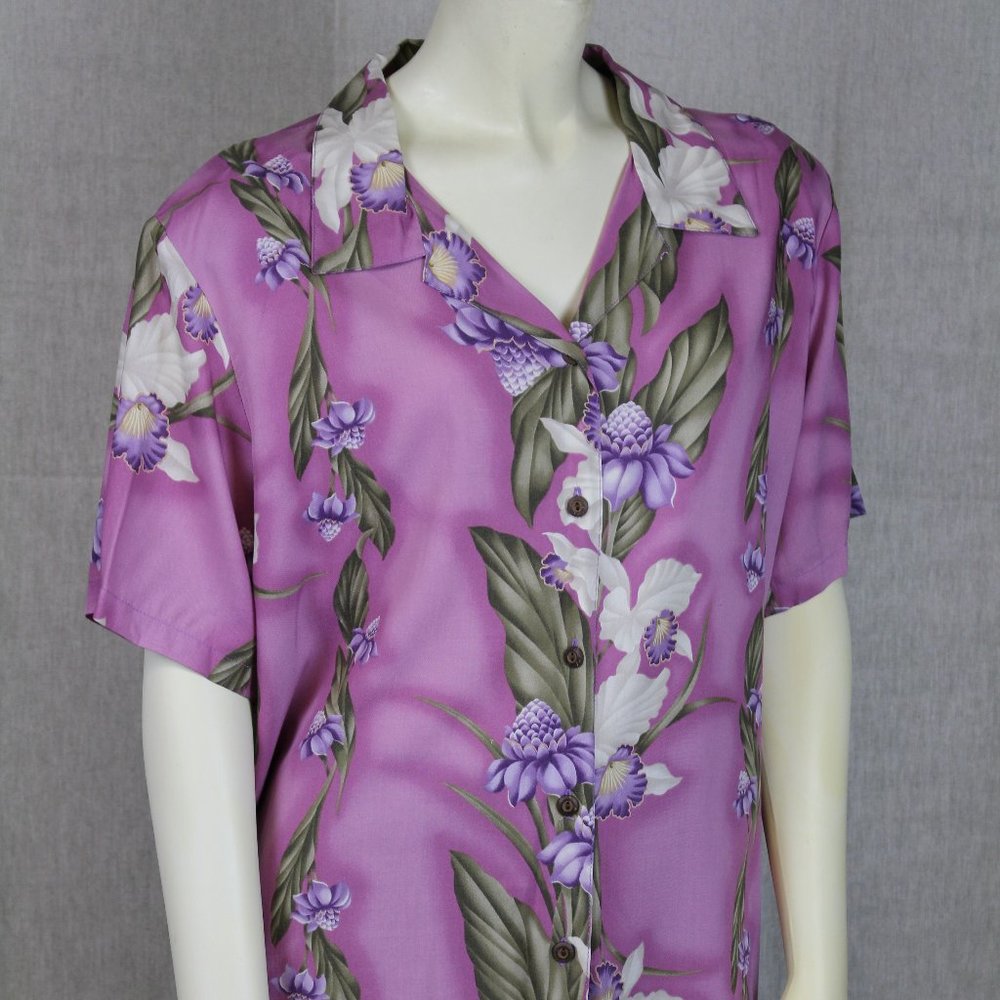 Cute pastel purple Hawaiian shirt